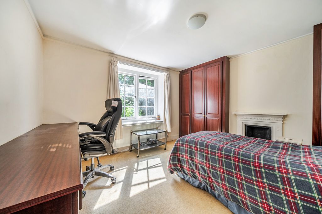 Additional image 11 of 5 bed detached house for saleHindhead Road, Hindhead GU26
