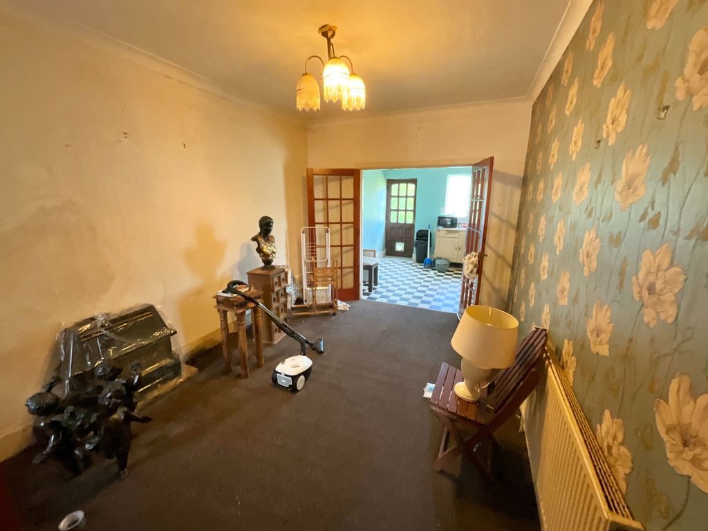 Additional image 6 of 2 bed flat for saleGreen Lane, Halesowen B62