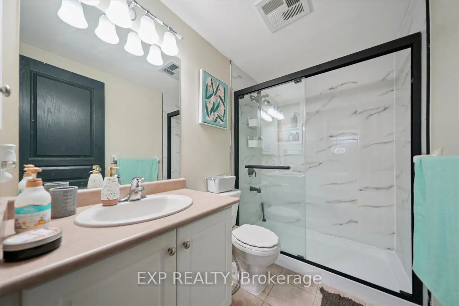 Additional image 12 of 1415 Lawrence Avenue 519