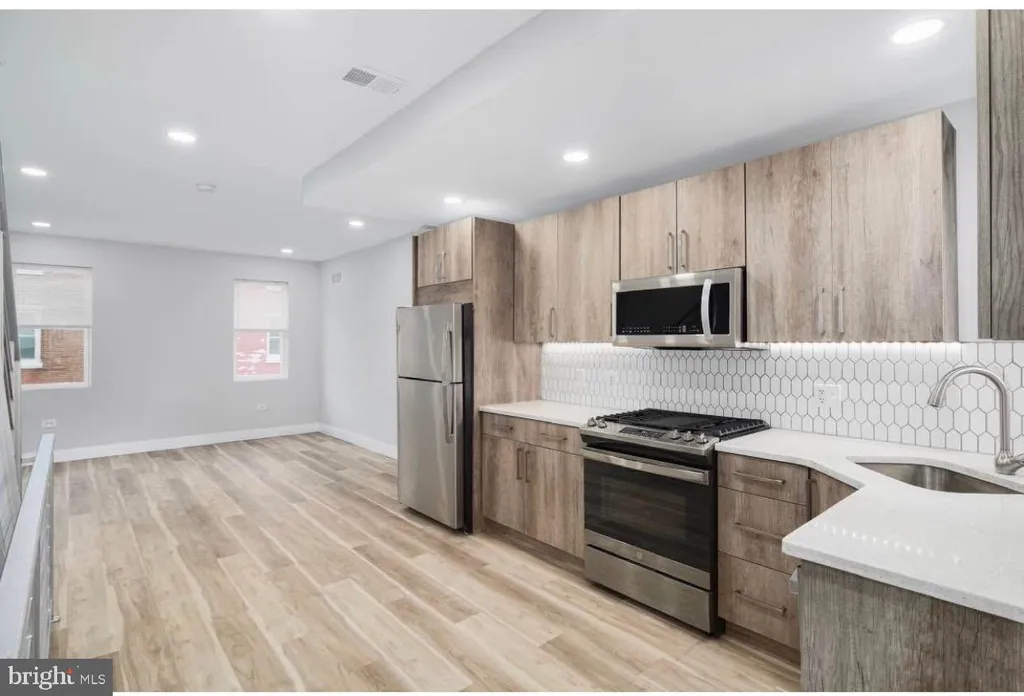 Additional image 10 of 23 E Silver Street, Philadelphia, PA 19134