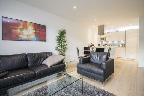 Kensington Apartments, 11 Commercial Street, Aldgate, London E1