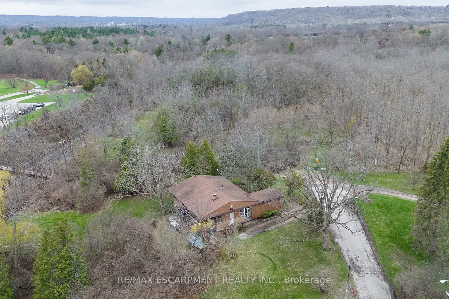 5 Homestead Avenue