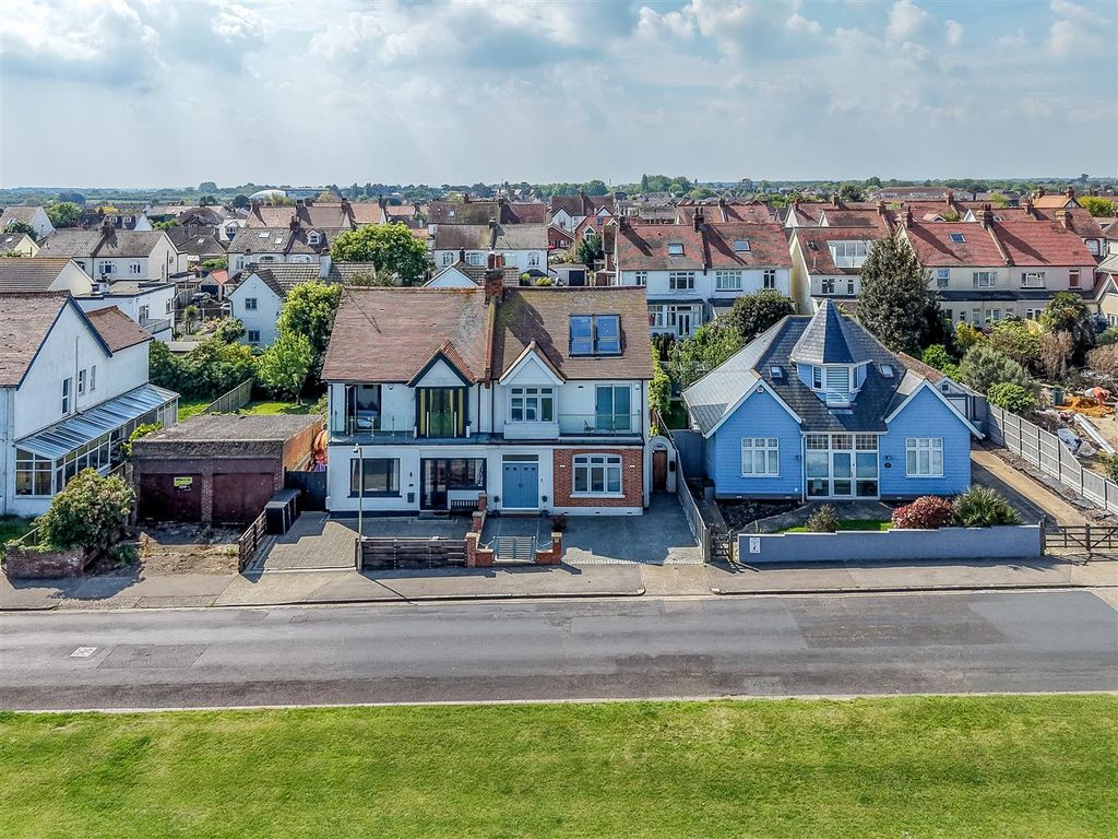 Additional image 18 of 5 bed property for saleBeacon Hill, Herne Bay CT6
