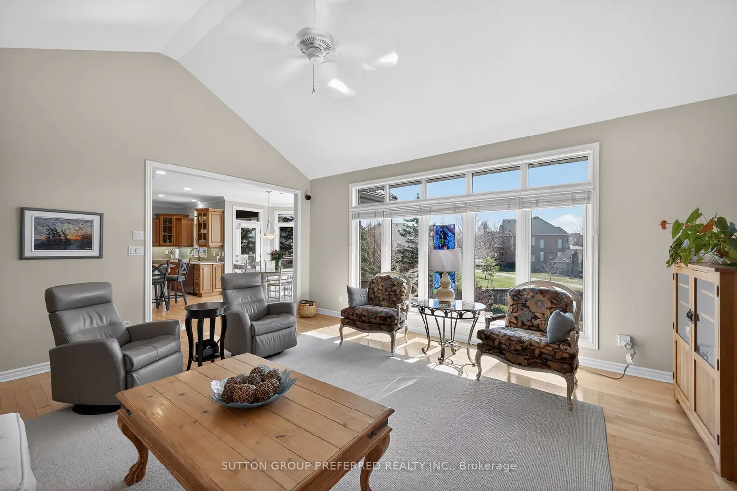 561 Plane Tree Drive photo 4