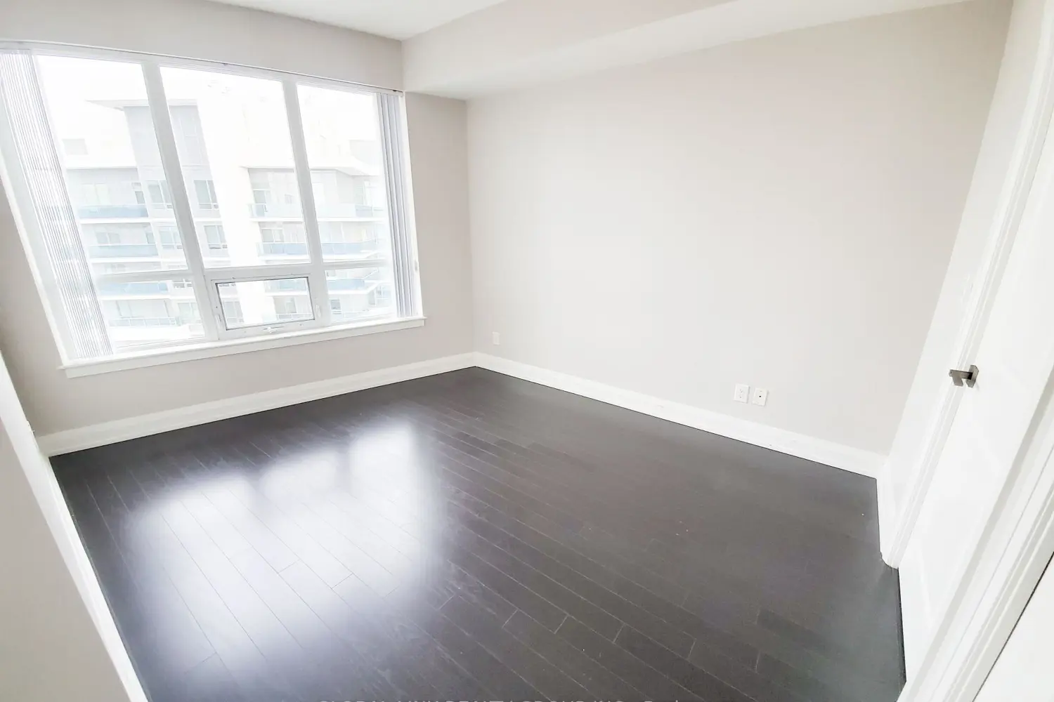Additional image 7 of 7161 Yonge Street 2632