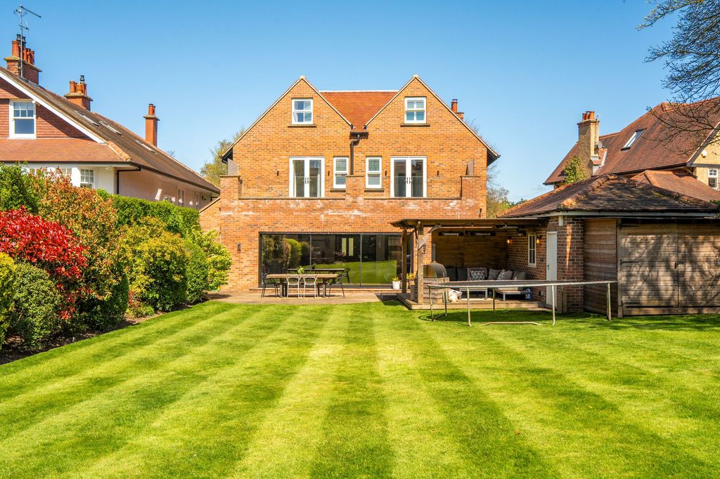 Additional image 28 of 6 bed detached house for saleRutland Drive, Harrogate HG1