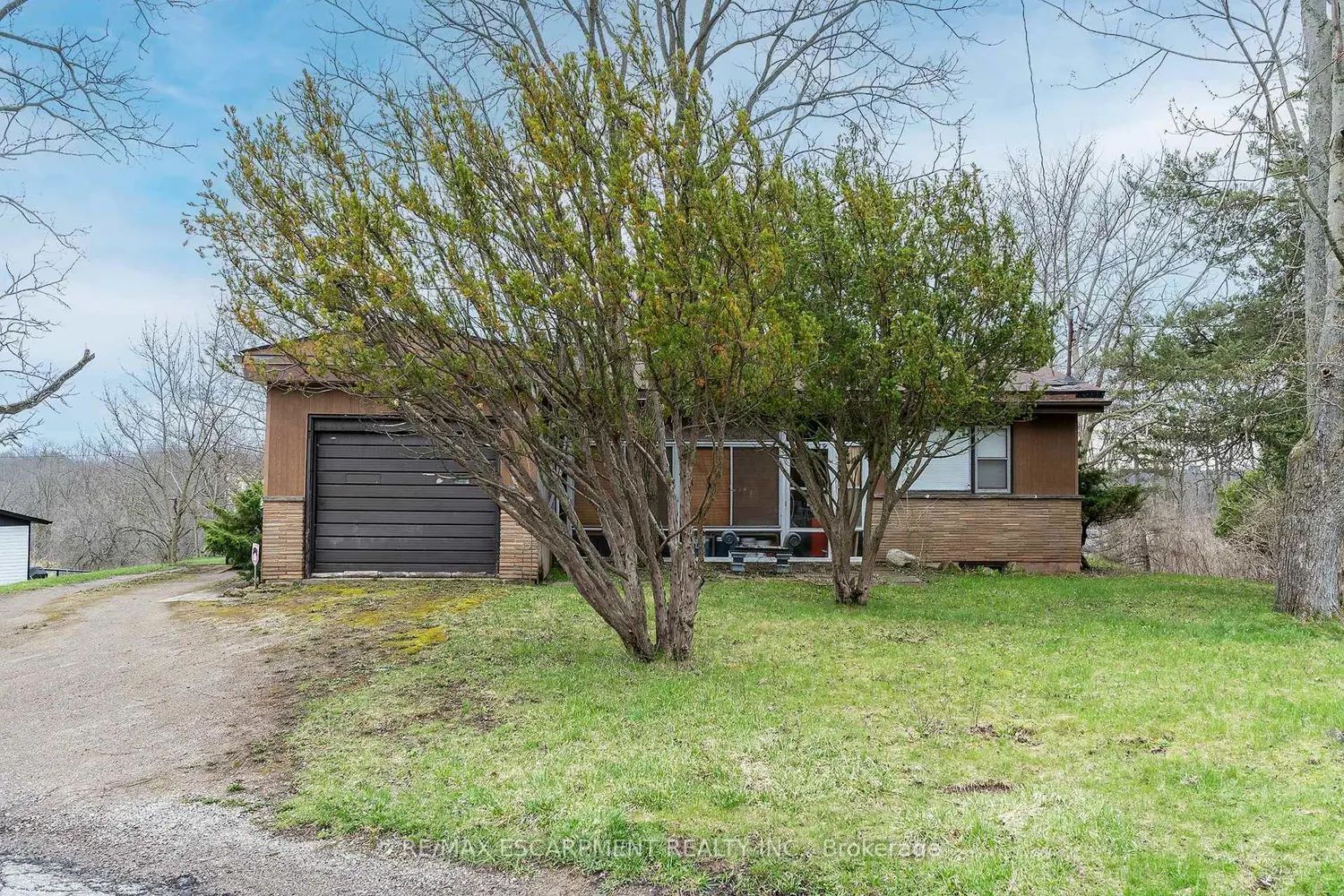 5 Homestead Avenue photo 2