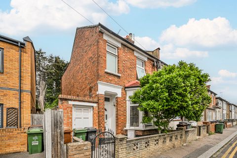Mayfield Road, Walthamstow, London E17