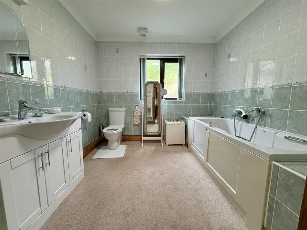 Additional image 8 of 3 bed detached bungalow for saleCroglam Park, Kirkby Stephen CA17