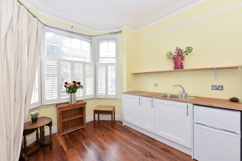 Harbord Street, Fulham, London SW6, Studio to rent