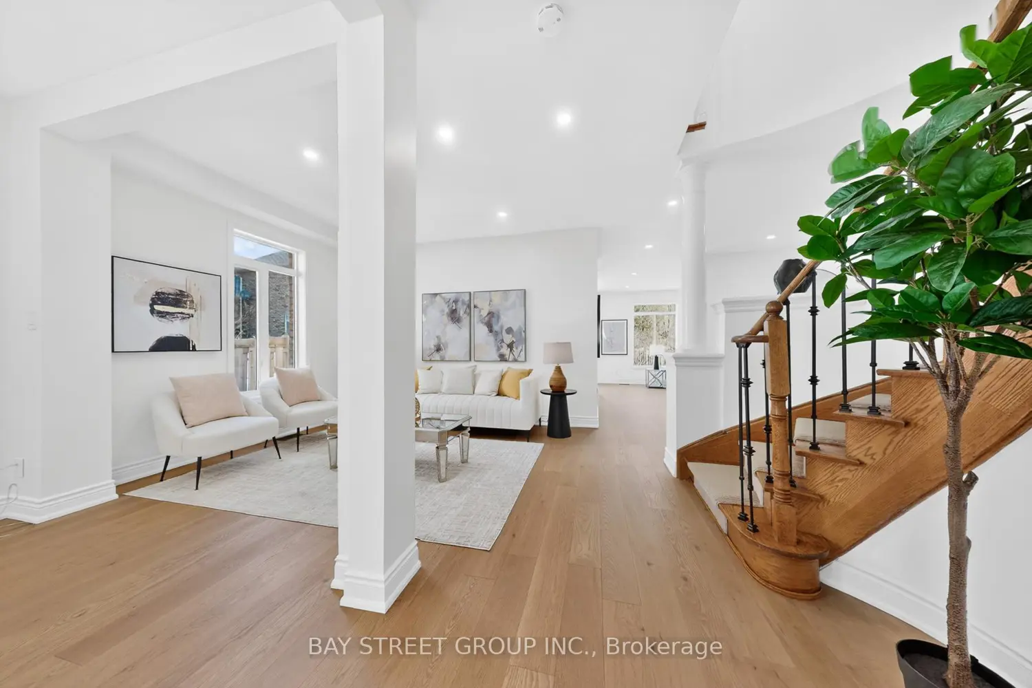 359 Worthington Avenue photo 3