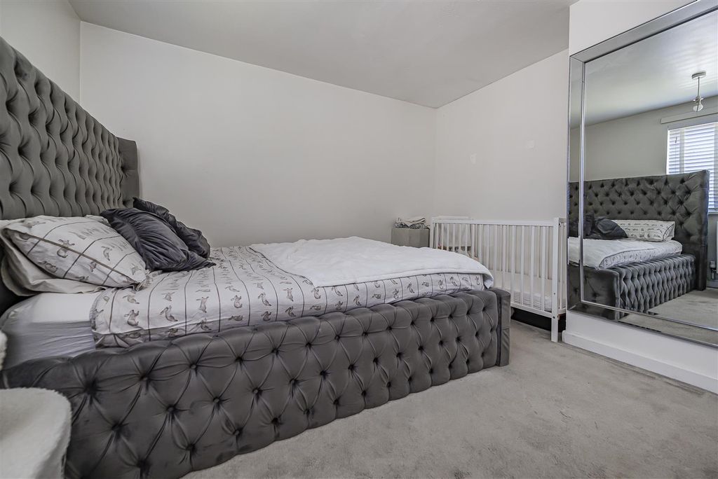 Additional image 9 of 1 bed flat for saleTotton Walk, Havant PO9