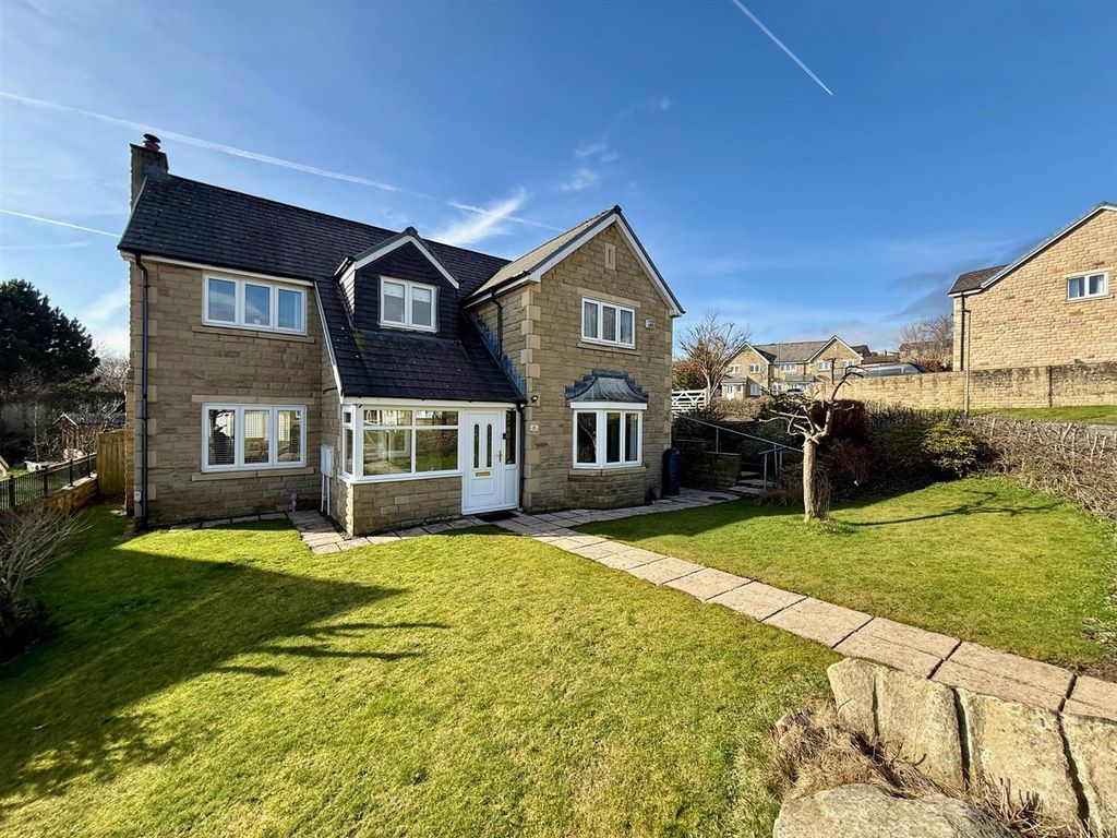 4 bed detached house for saleHockerley New Road, Whaley Bridge, High Peak SK23