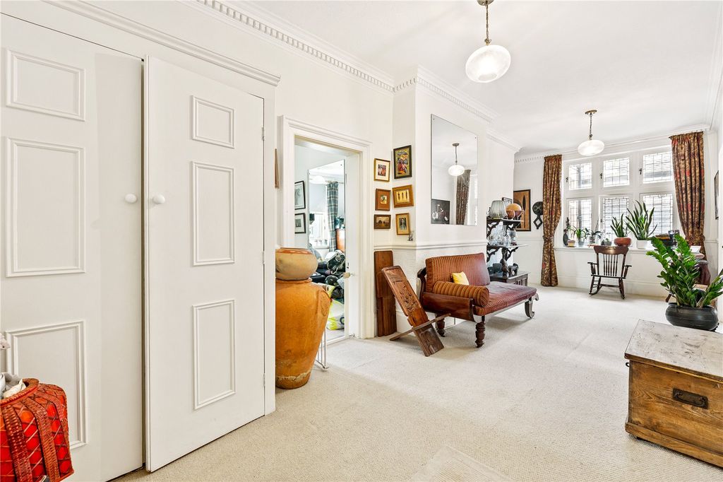 Additional image 9 of 4 bed flat for saleThe Drive, Hove, East Sussex BN3
