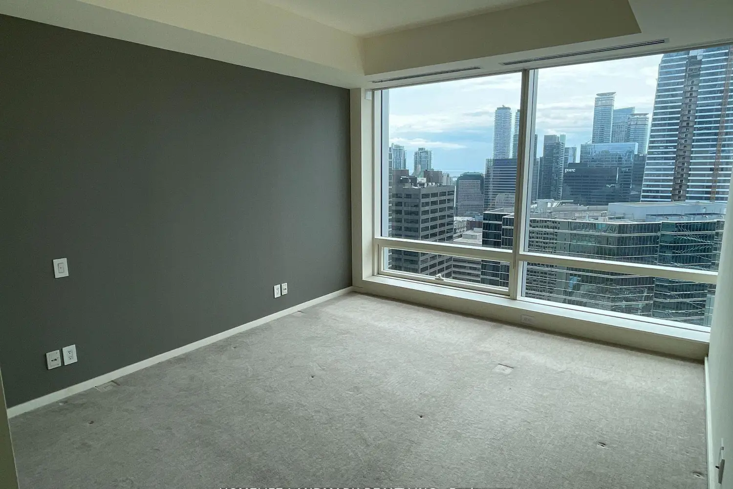180 University Avenue 3801 photo 4