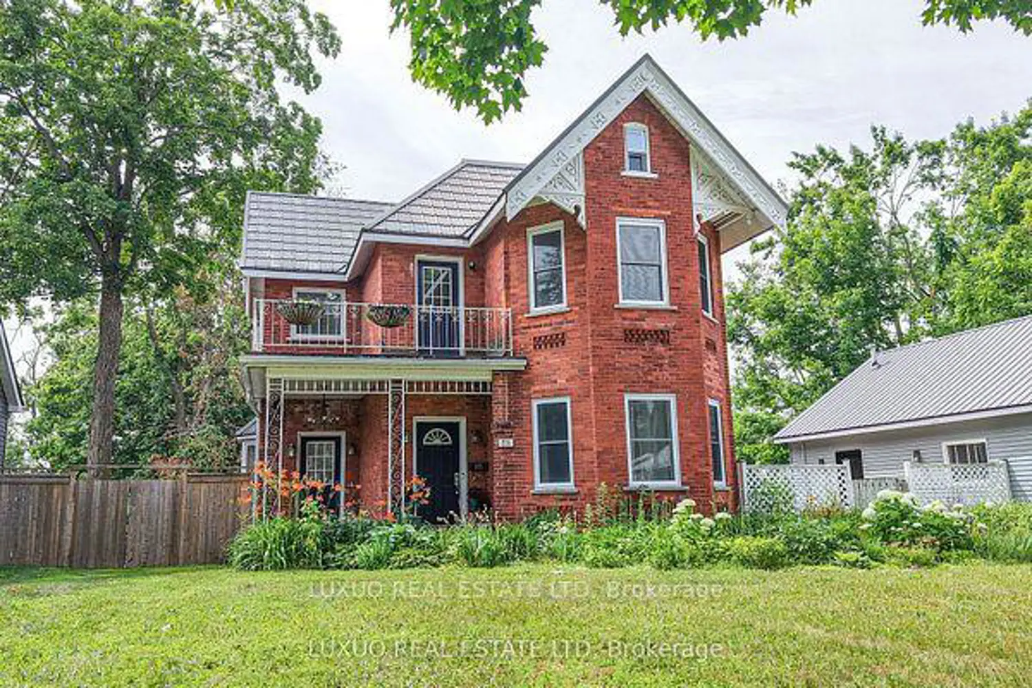 275 Barrie Road