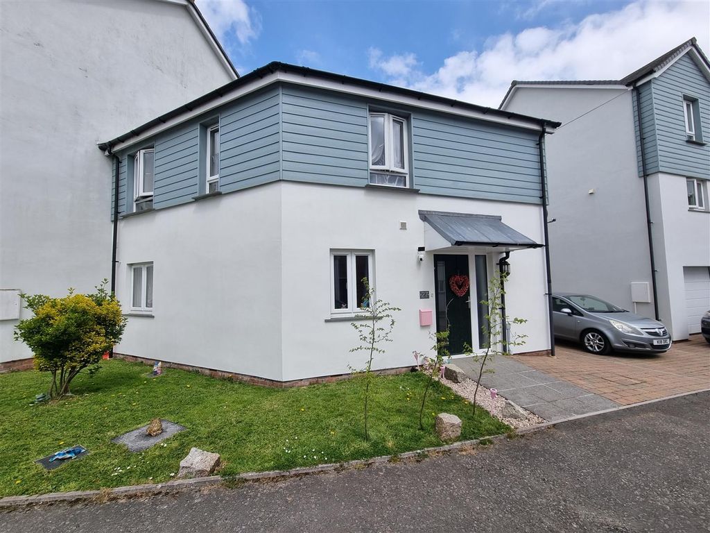 3 bed end terrace house for saleBrooks Avenue, Holsworthy EX22