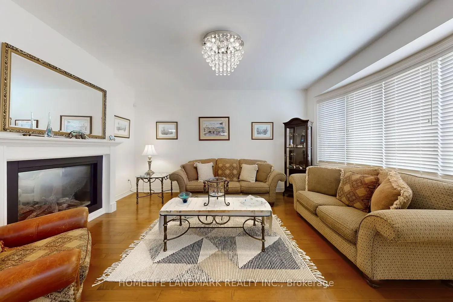 98 Fitzmaurice Drive photo 4