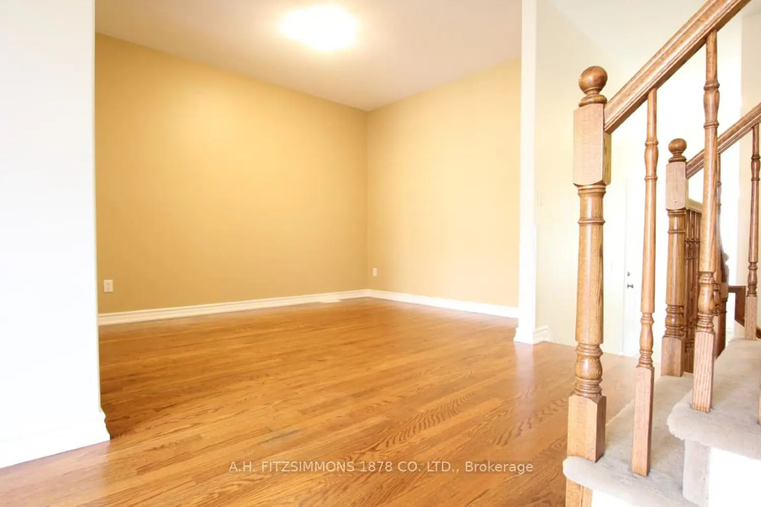 361 Glenbrae Avenue photo 5