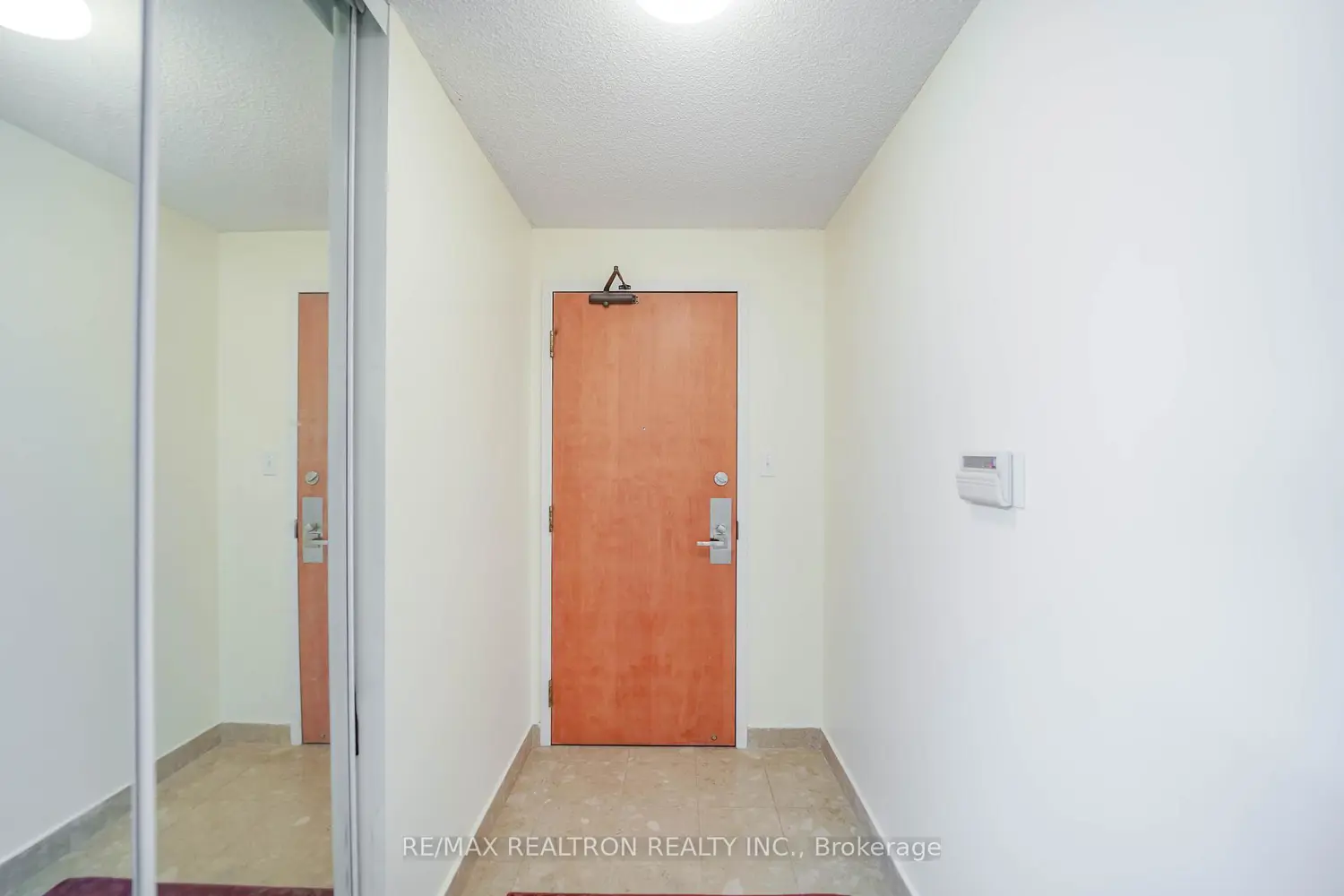 Additional image 11 of 256 Doris Avenue 511