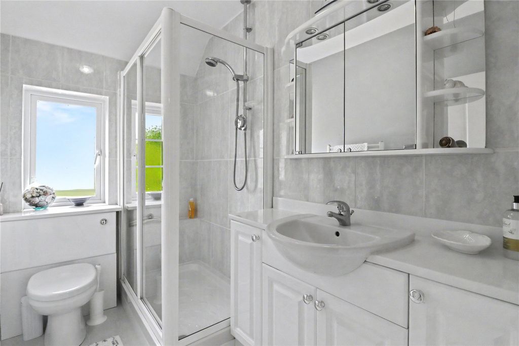Additional image 18 of 5 bed detached house for saleRyedale, Gallipot Hill, Hartfield TN7