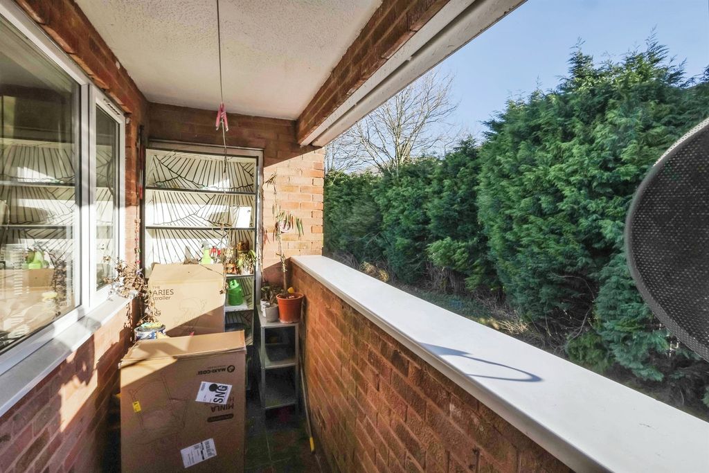 Additional image 10 of 2 bed flat for saleBinswood Road, Halesowen B62