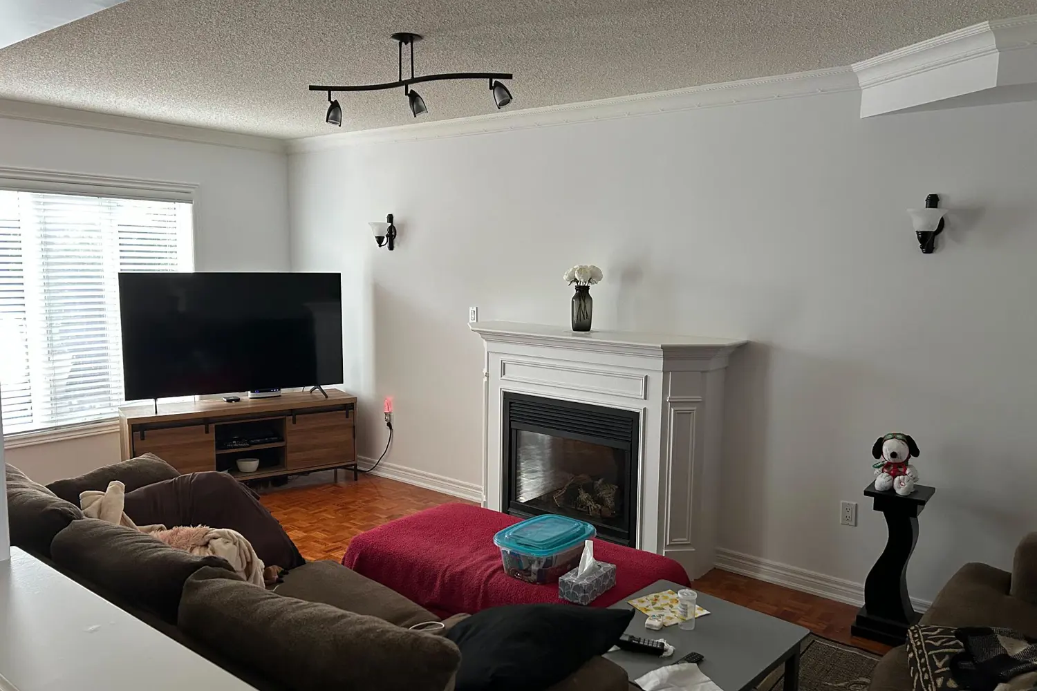 1370 Clarence Street photo 4