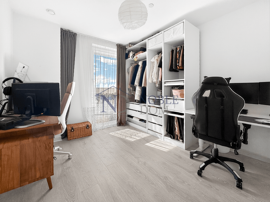 Additional image 8 of 2 bed flat for saleBarratt House, Prince Regent Road, Hounslow TW3