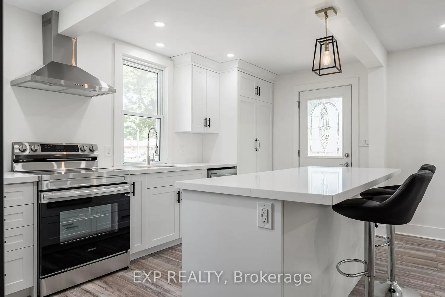Additional image 3 of 3047 Saint Patrick Avenue