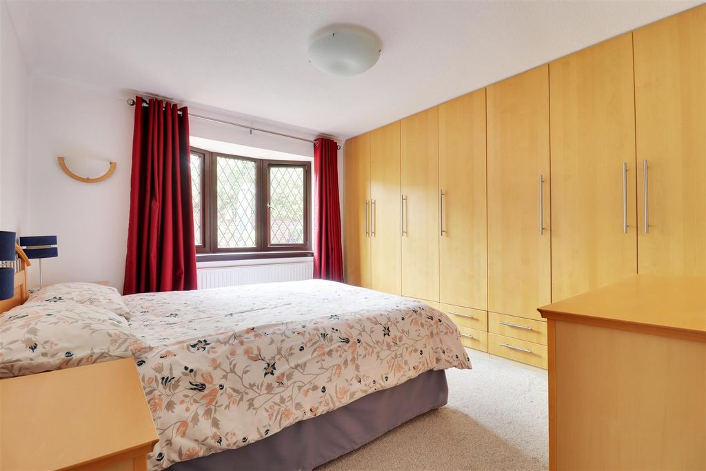 Additional image 10 of 5 bed detached bungalow for saleTall Trees, Hessle HU13