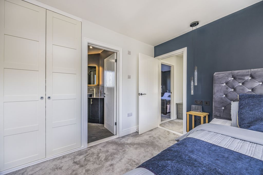 Additional image 31 of 4 bed detached house for saleHavant, Hampshire PO9