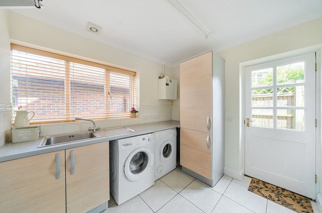 Additional image 7 of 4 bed detached house for salePembury Road, Havant PO9
