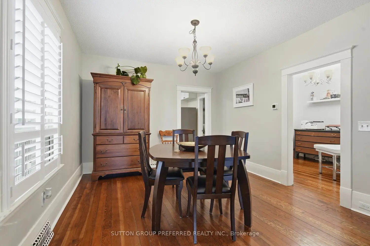 105 Madison Avenue photo 2