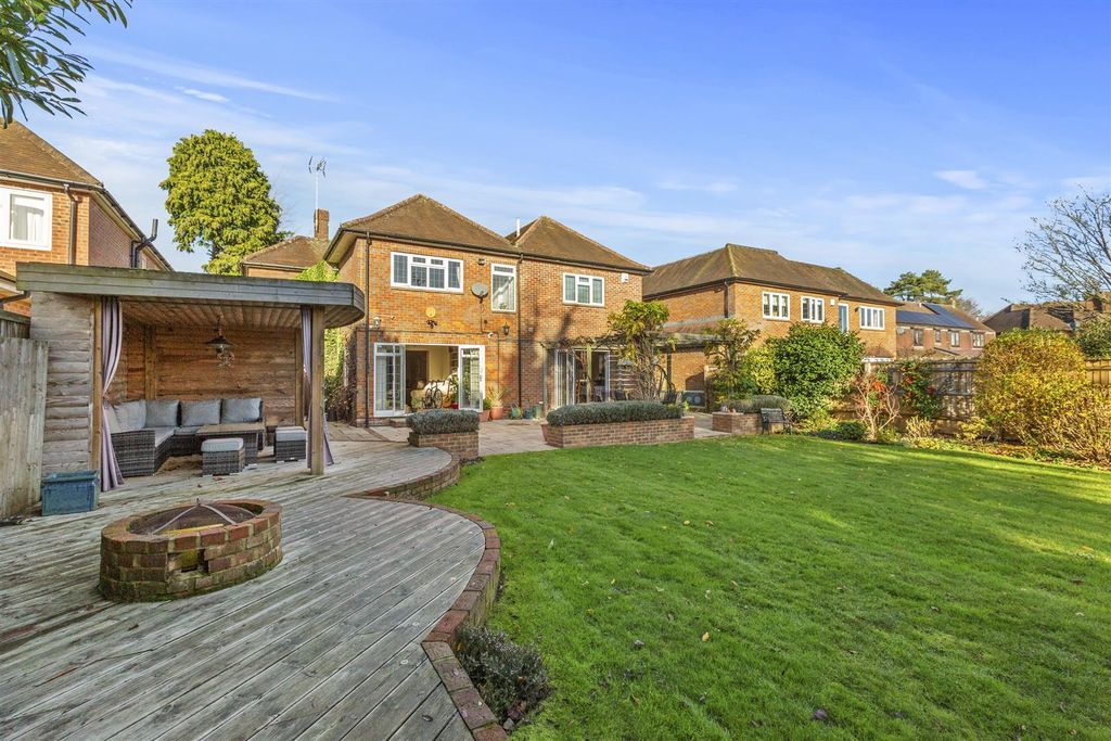 Additional image 3 of 5 bed detached house for saleMarlow Road, High Wycombe HP11