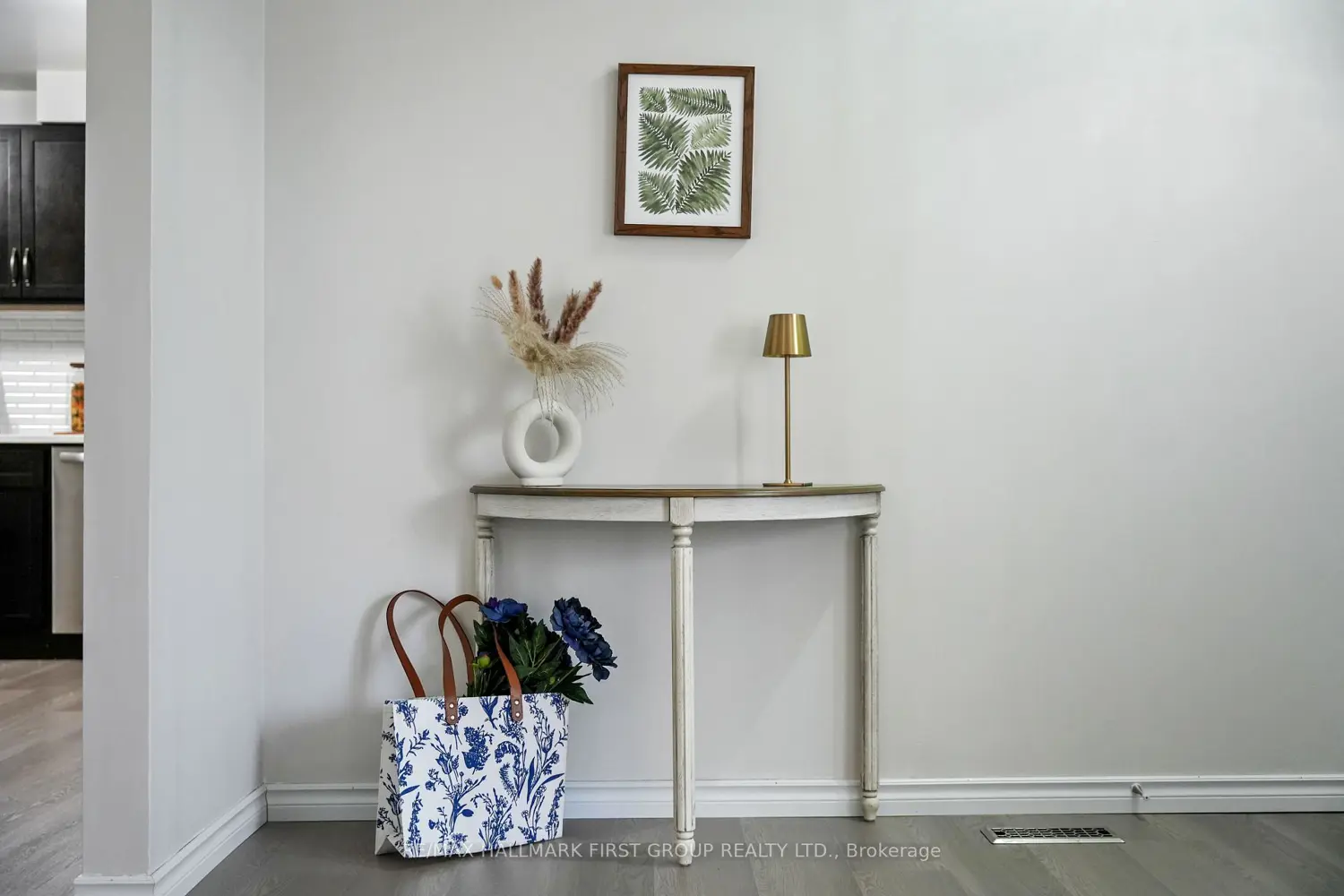 519 Wilson Road photo 3