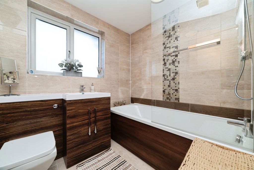 Additional image 16 of 4 bed detached house for saleMaple Grove, Hessle HU13