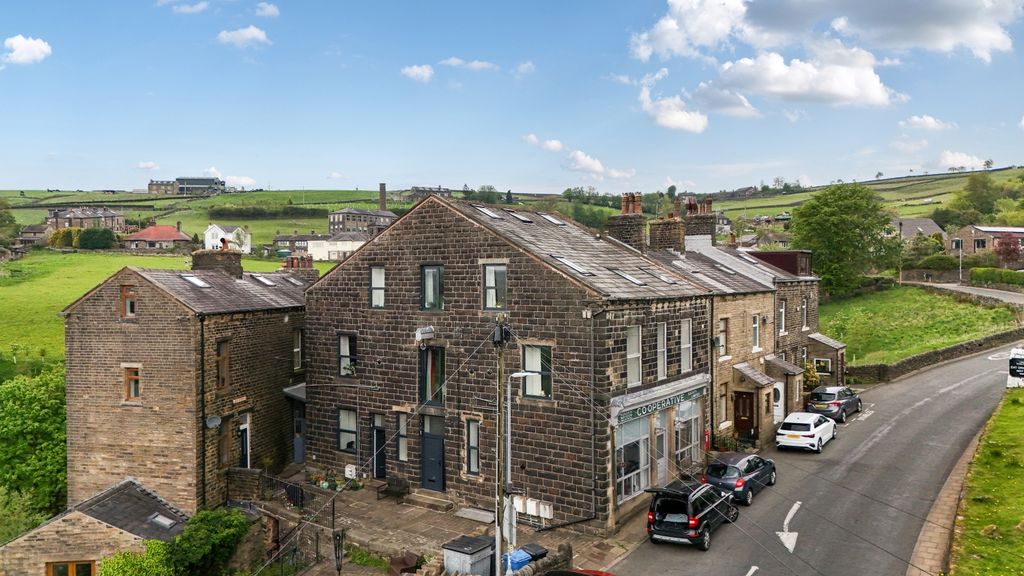 1 bed flat for salePecket Well Old Co Op, 21 Keighley Road, Pecket Well, Hebden Bridge, West Yorkshire HX7