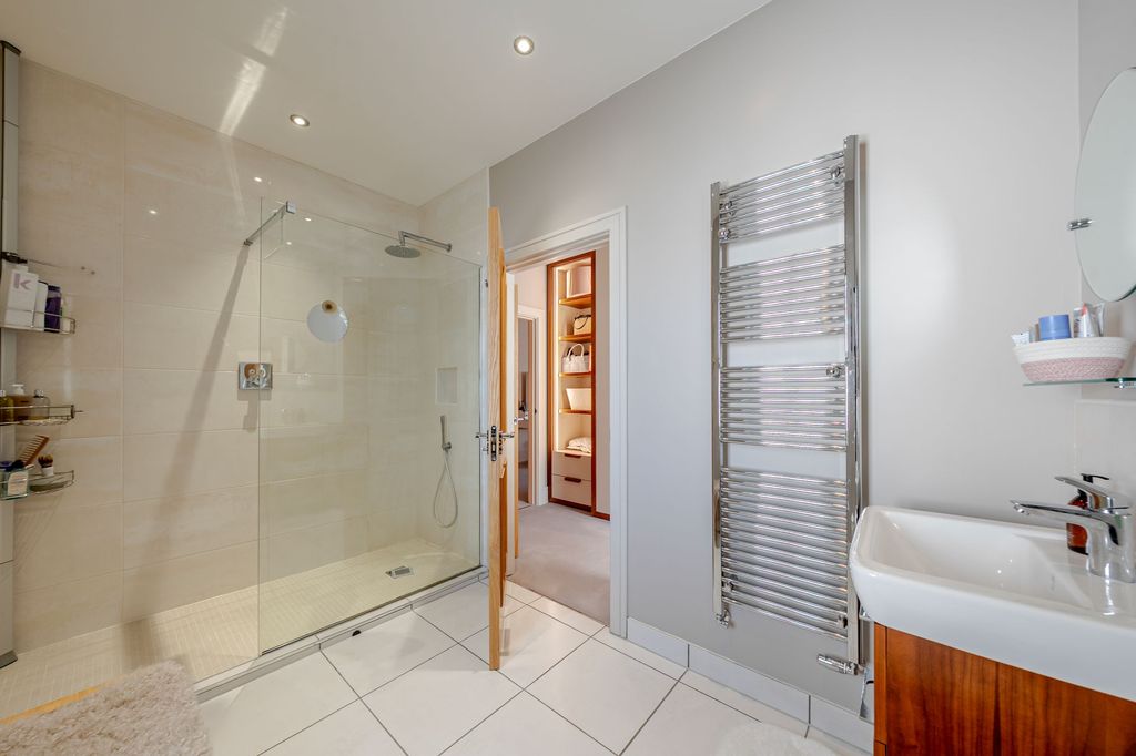 Additional image 46 of 5 bed detached house for saleSussex Avenue, Harrogate HG1