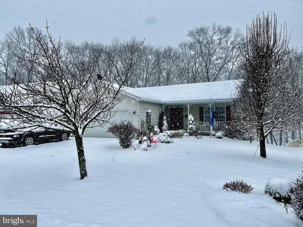 2811 Chapel Hill Road, Huntingdon, PA 16652