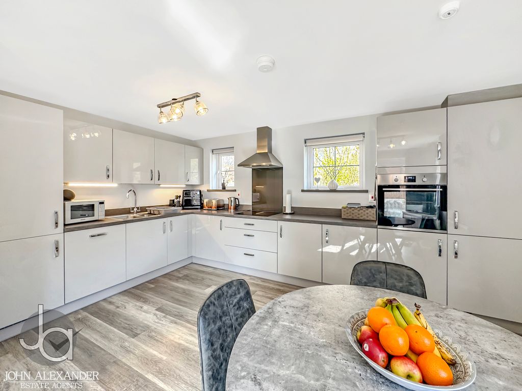 Additional image 5 of 4 bed detached house for salePrimrose Avenue, Dovercourt CO12