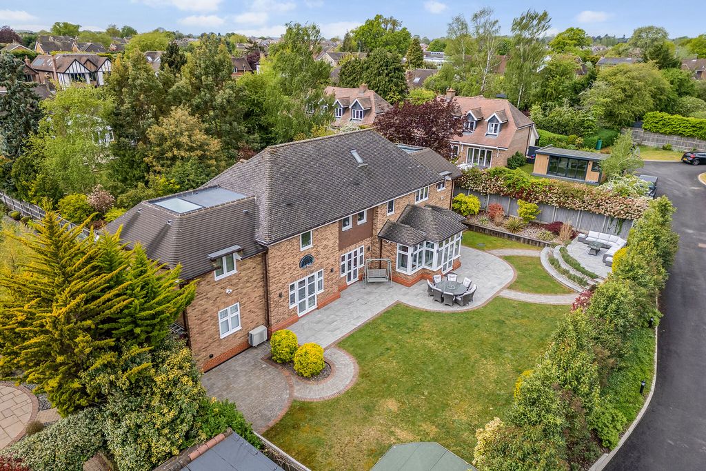 Additional image 12 of 6 bed detached house for saleWood End Road, Harpenden AL5