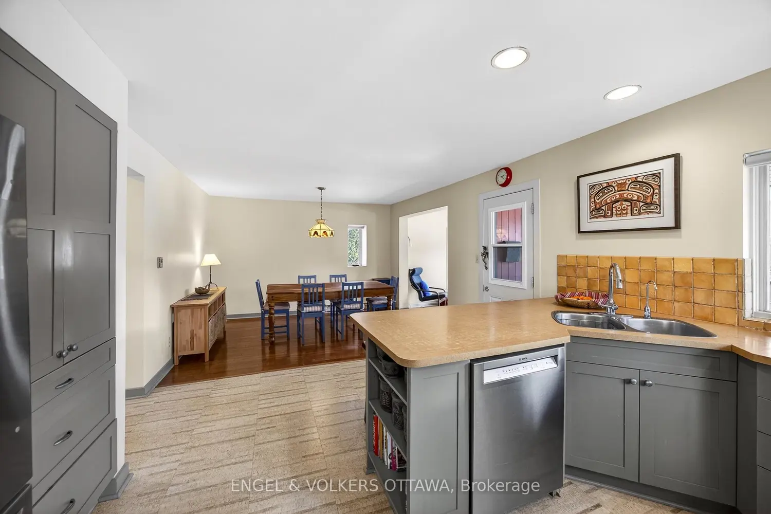 Additional image 4 of 424 Lochaber Avenue