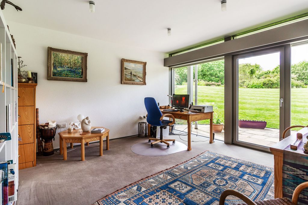 Additional image 33 of 4 bed detached house for saleMarley Common, Haslemere, Surrey GU27