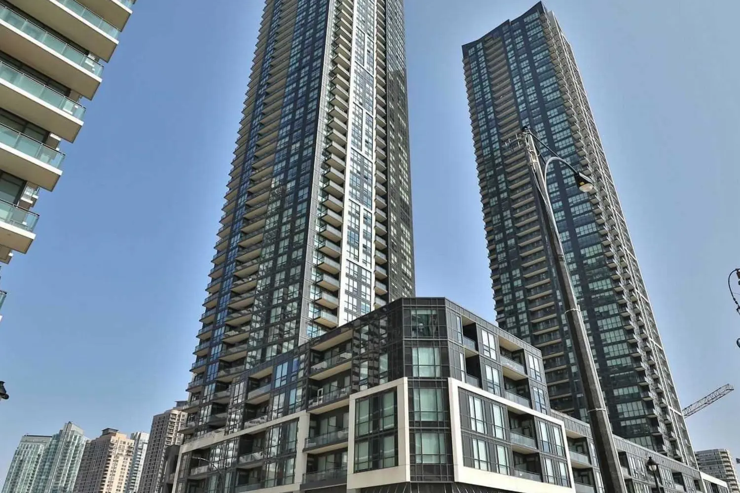 510 Curran Place 3403
