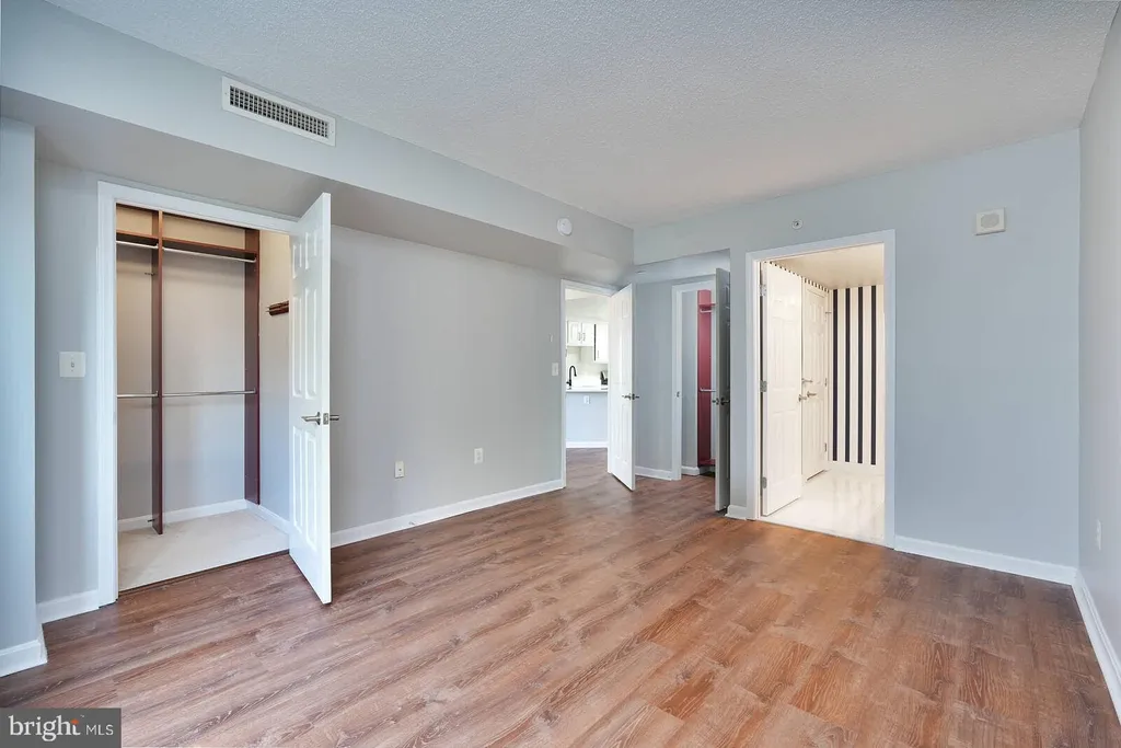 Additional image 10 of 11710 Old Georgetown Rd Unit 429, North Bethesda, MD 20852