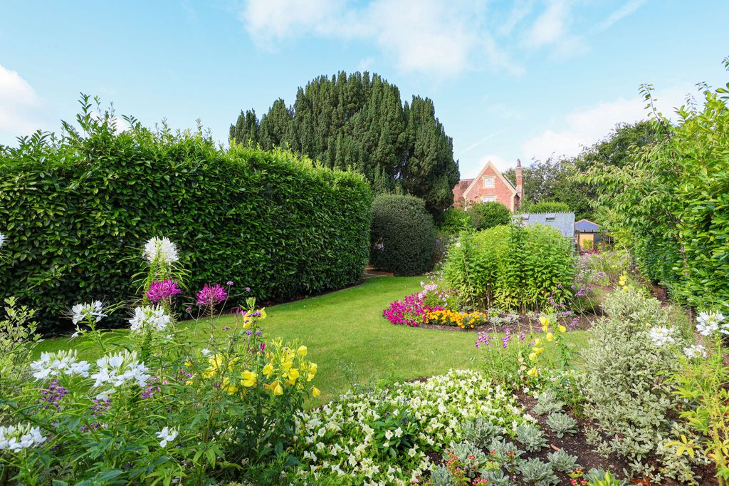 Additional image 36 of 5 bed property for saleOld Bedhampton, Hampshire PO9