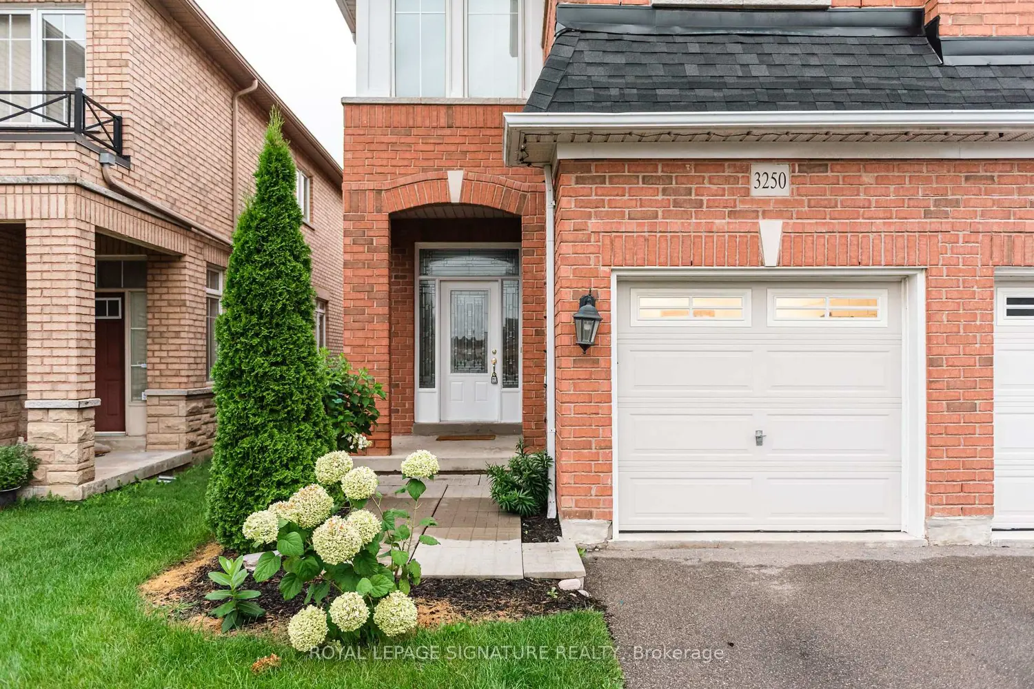 3250 Sunlight Street photo 2