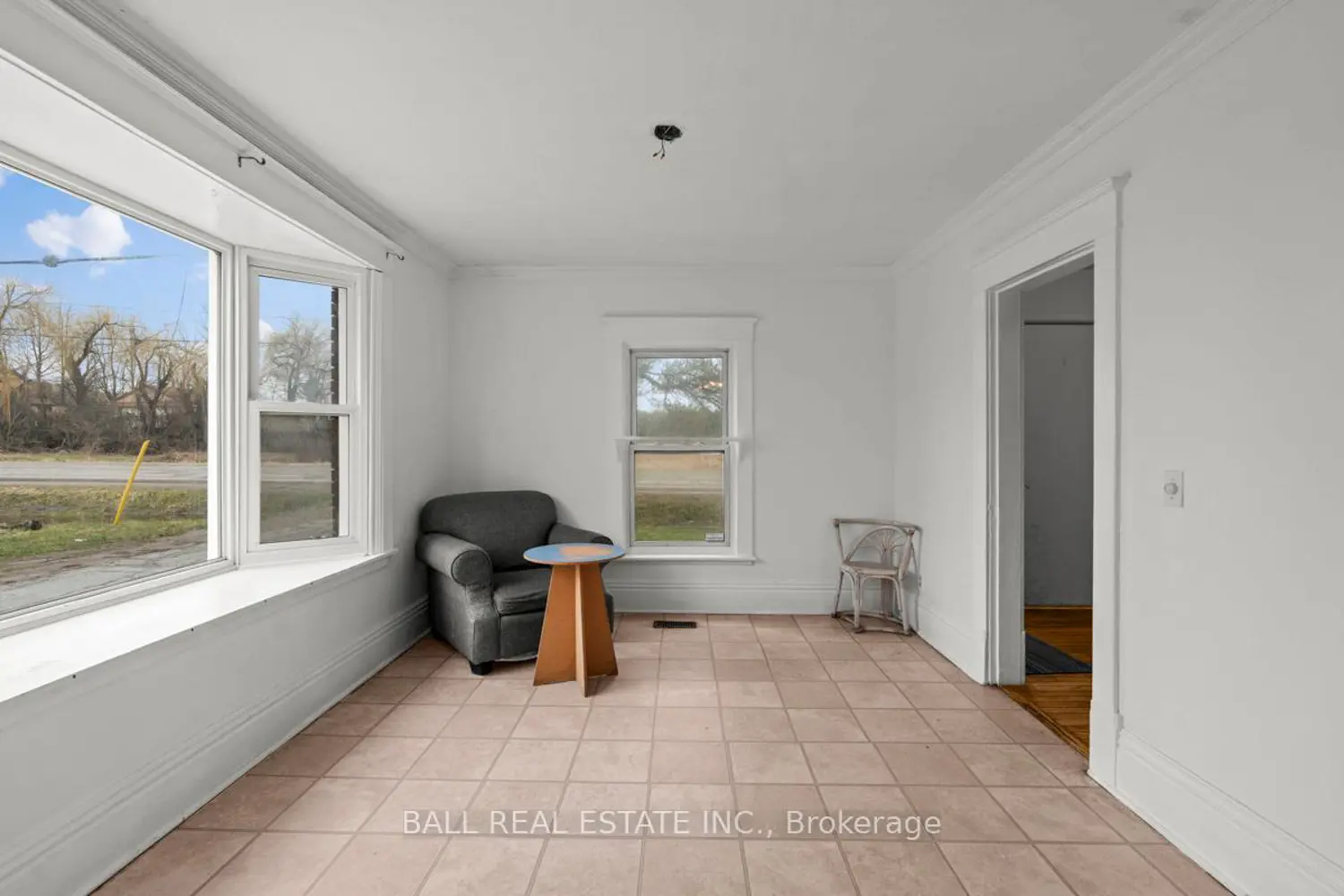 2157 Keene Road photo 4