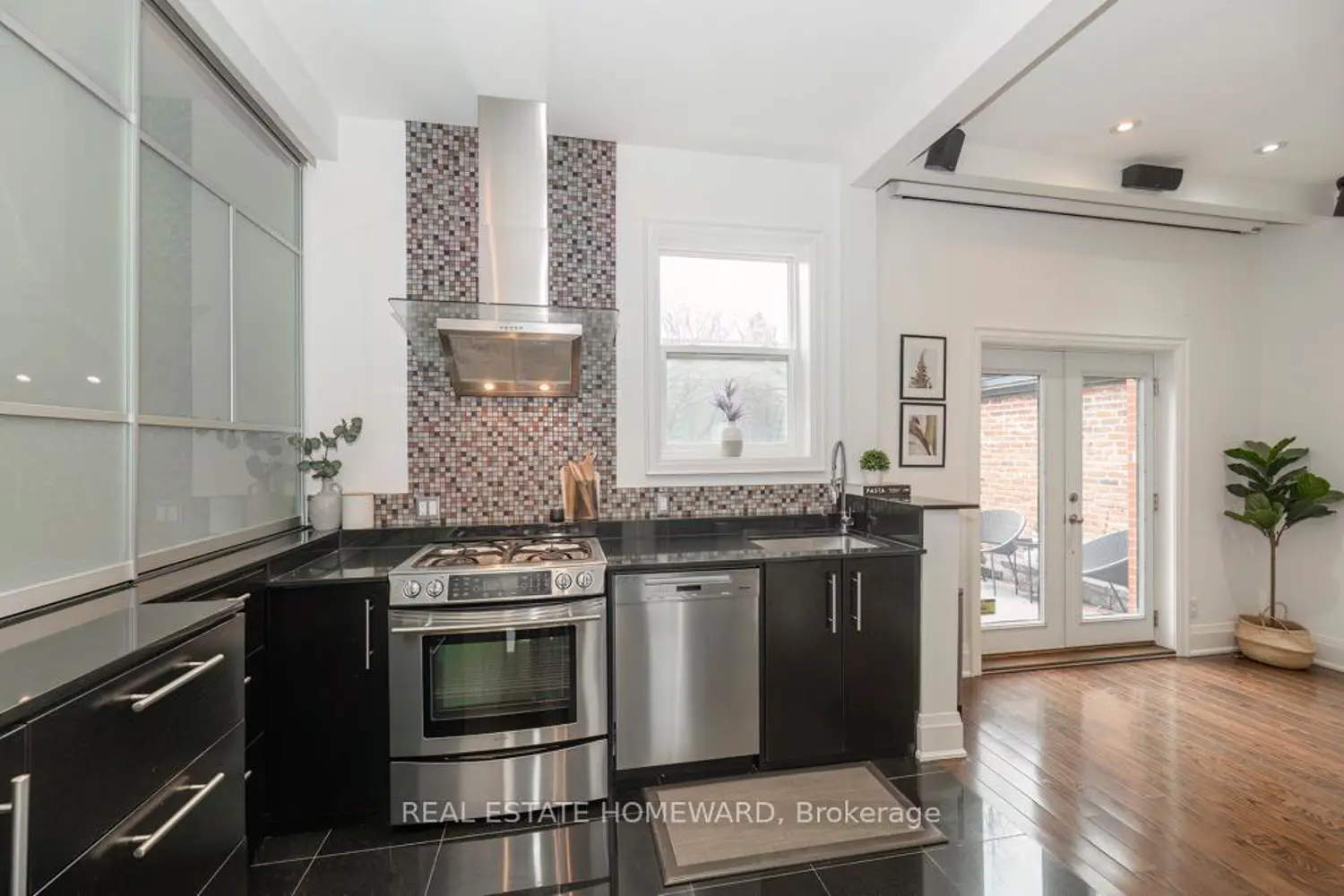 Additional image 10 of 136 Spruce Street