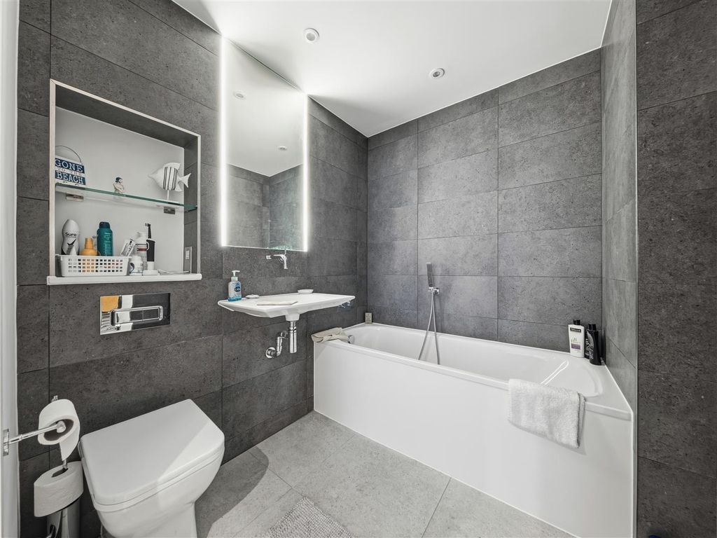 Additional image 21 of 2 bed flat for saleCentral Parade, Herne Bay CT6